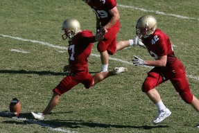 周末分区决赛前瞻：杜兰特伤情更新，川崎前锋冲击不败纪录-半岛体育官网入口